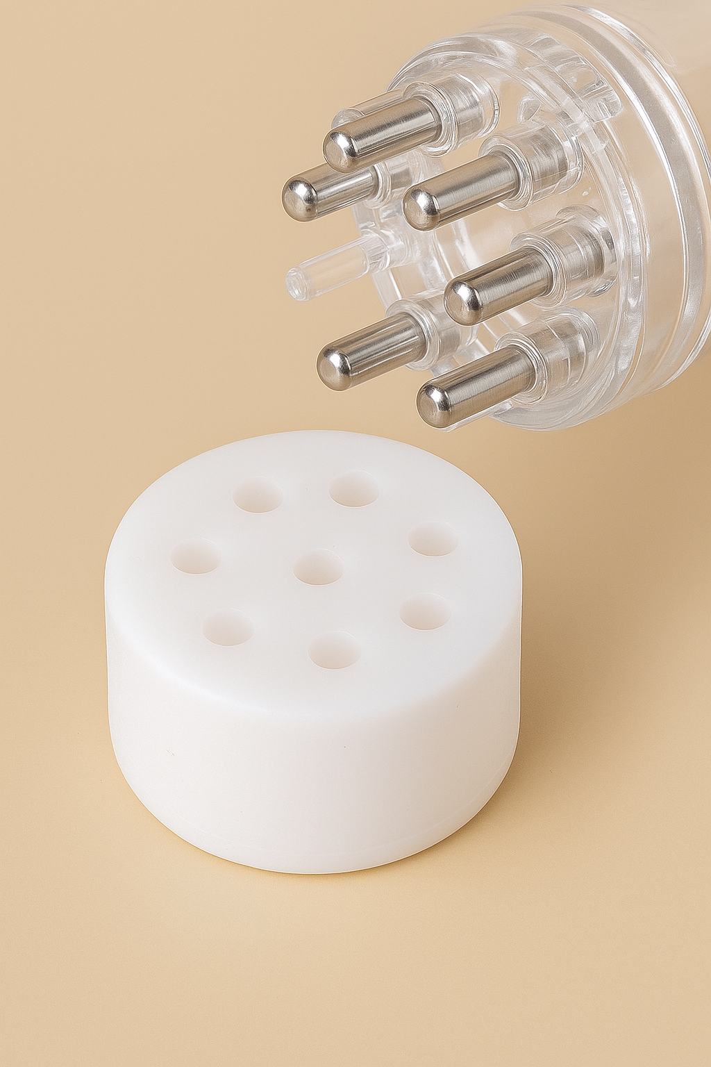 Round Oil Applicator